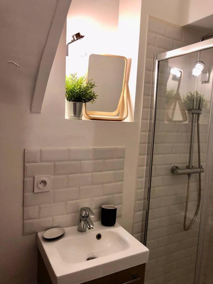 Functional Studio In Paris Luaran gambar